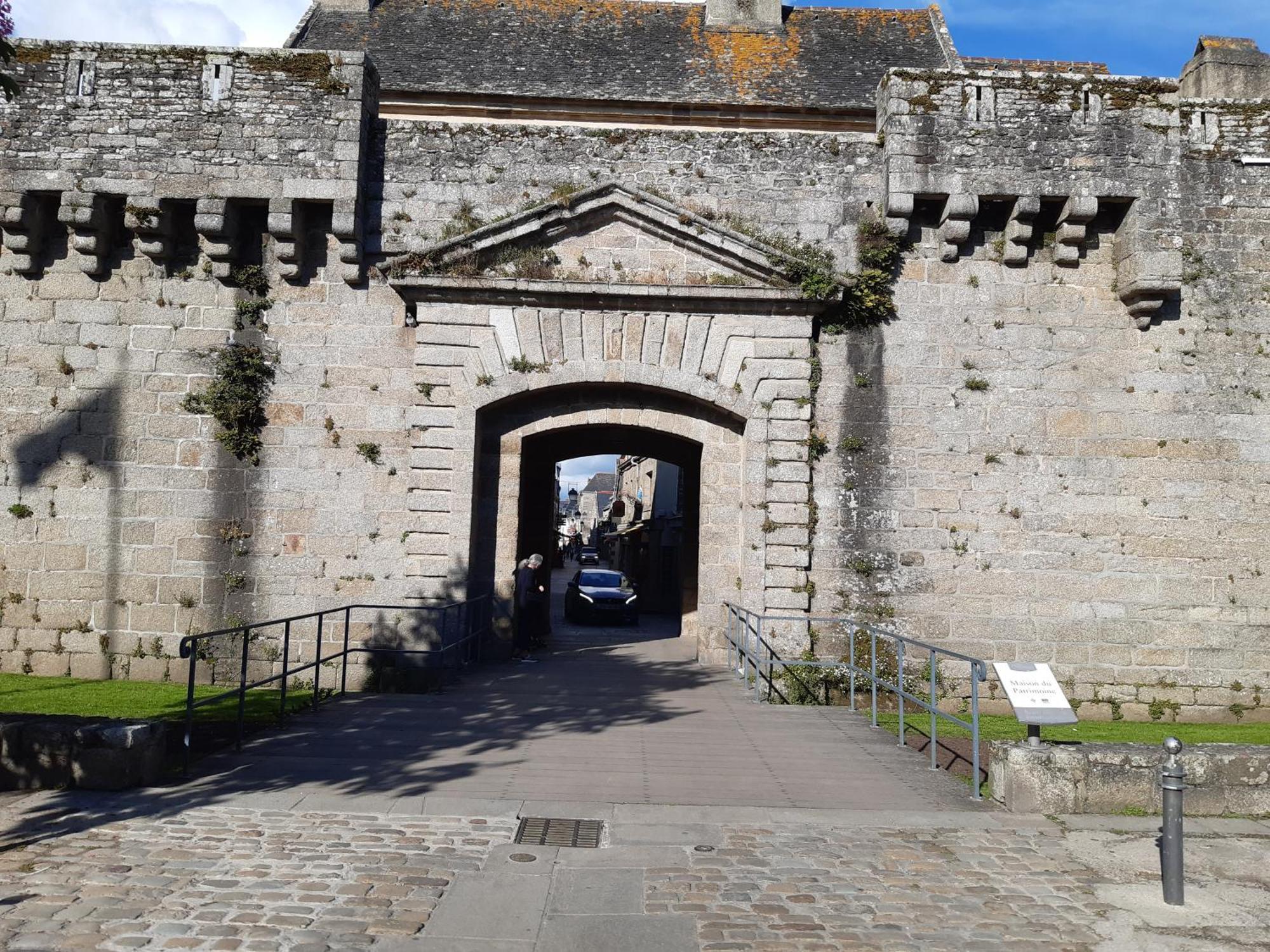 Urban Sunny & Cosy Apartment Concarneau Bagian luar foto